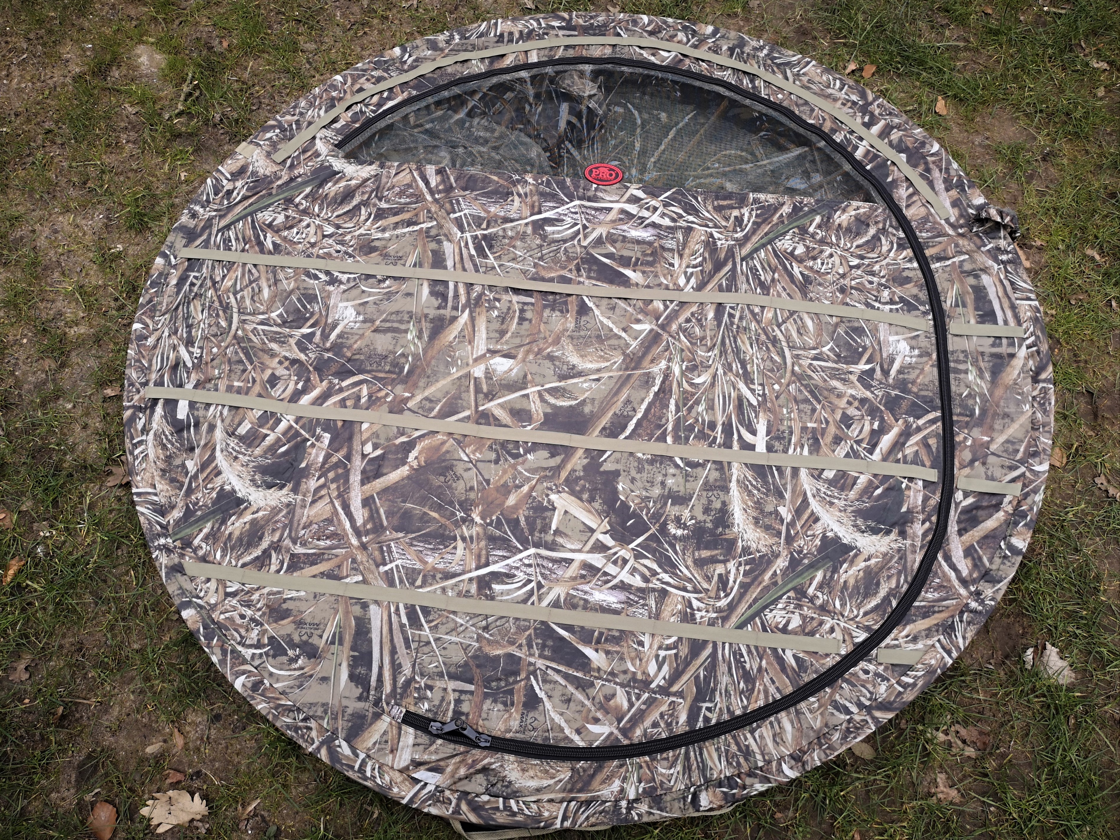 PRO ATTRACT Tarnschirm Bale Blind