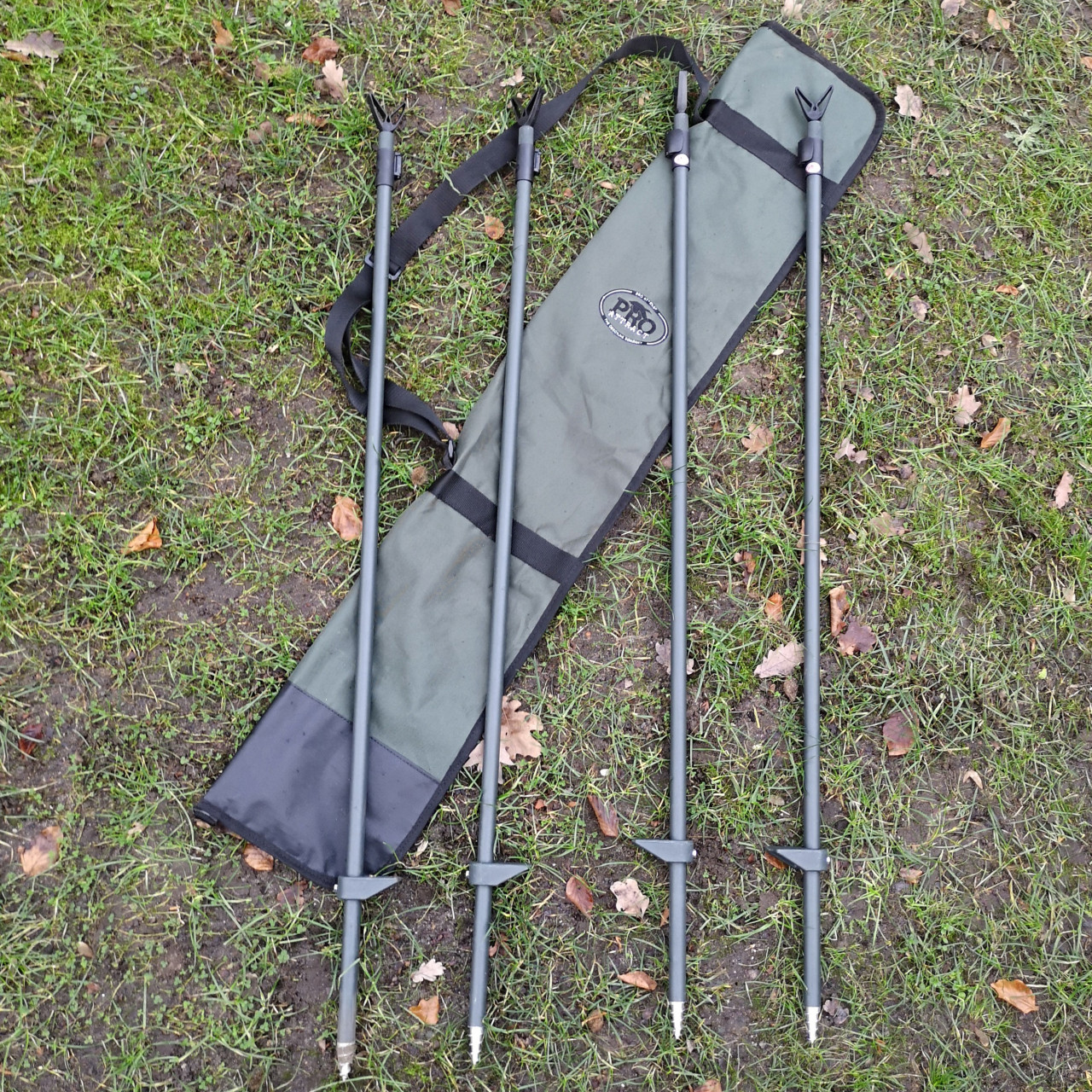 Teleskopstangen Set Premium Hide Poles im Lockjagd Shop kaufen